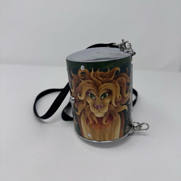 2008 Little Earth Littlearth Metal Zodiac Signs LEO Lion Purse Bag July August - Picture 3 of 10